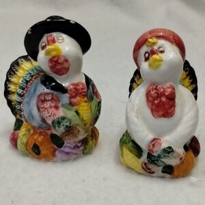 Vintage Thanksgiving Turkey Couple Salt & Pepper Shakers Pilgrim Ceramic Set3.5"